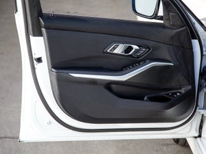 2021 BMW 330e iPerformance