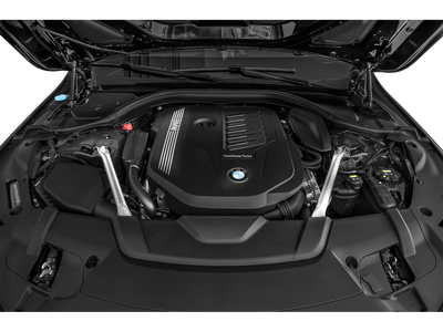 2022 BMW 7 Series 740i