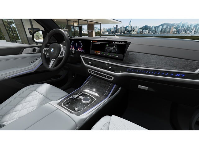 2027 BMW X7 Base