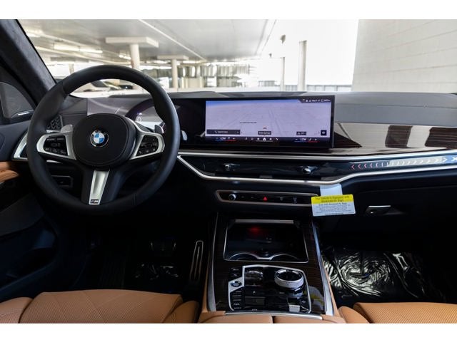 2027 BMW X7 Base