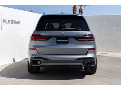 2027 BMW X7 Base