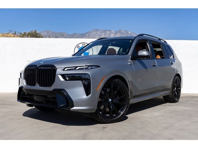 2027 BMW X7 Base