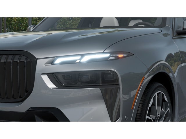2027 BMW X7 Base