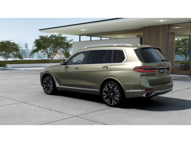 2027 BMW X7 Base
