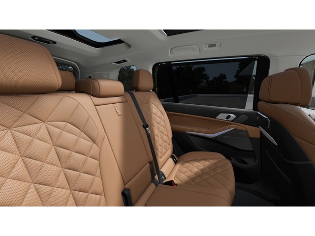 2027 BMW X7 Base