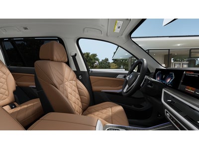 2027 BMW X7 Base