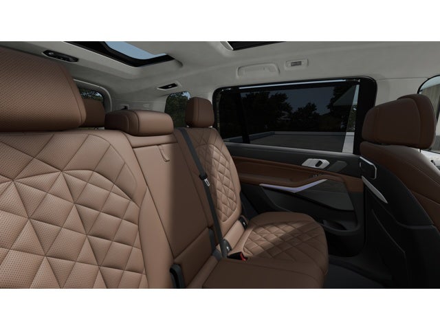 2027 BMW X7 Base