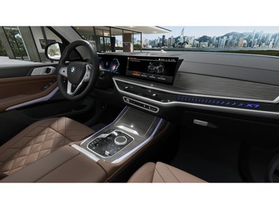 2027 BMW X7 Base