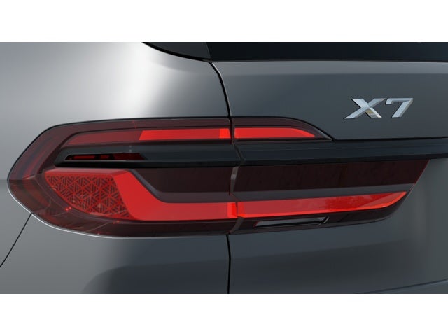 2027 BMW X7 Base