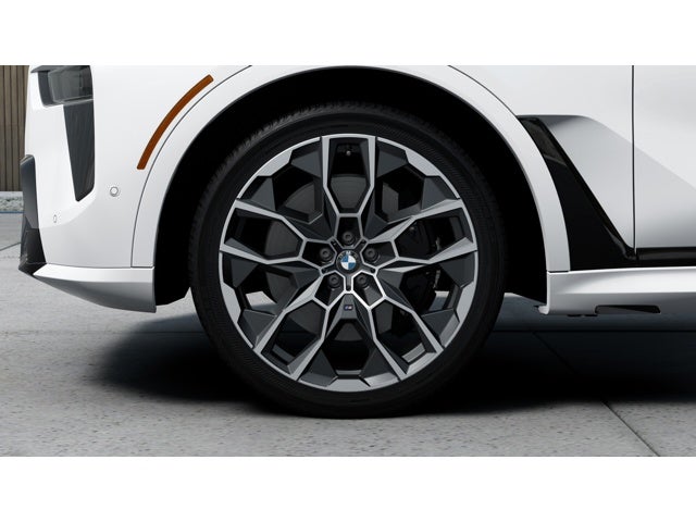 2027 BMW X7 Base