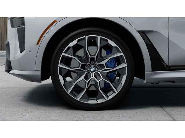2027 BMW X7 Base