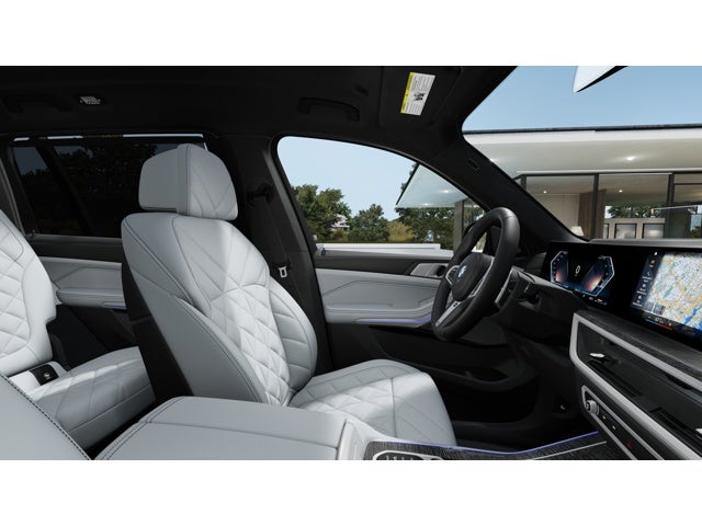 2027 BMW X7 Base