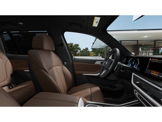 2026 BMW X7 Base