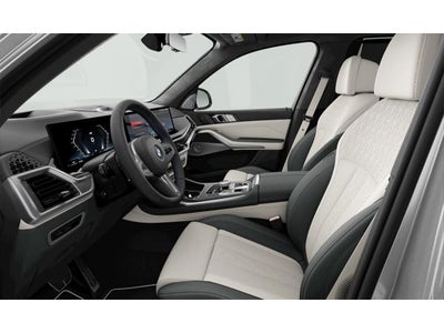 2027 BMW X7 Base