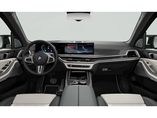 2027 BMW X7 Base