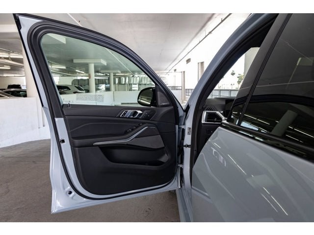 2026 BMW X5 Base