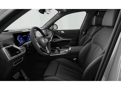 2026 BMW B7 Base