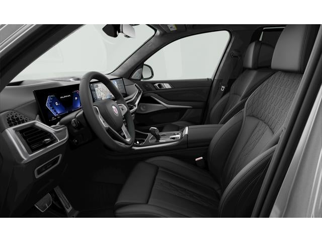 2026 BMW B7 Base