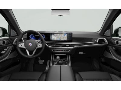 2026 BMW B7 Base