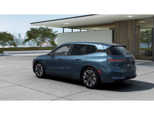 2026 BMW iX Base