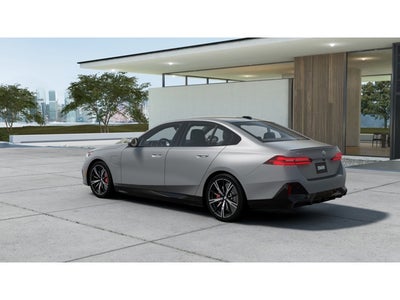 2026 BMW 550e Base