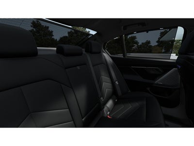 2027 BMW 550e Base