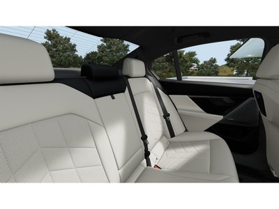 2027 BMW 550e Base
