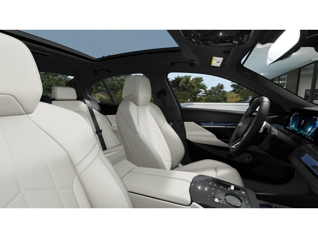 2027 BMW 550e Base