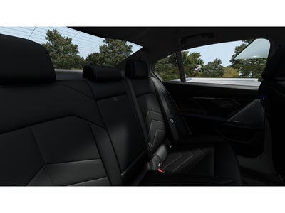 2027 BMW 550e Base