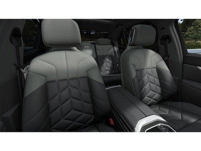 2026 BMW 740i Base