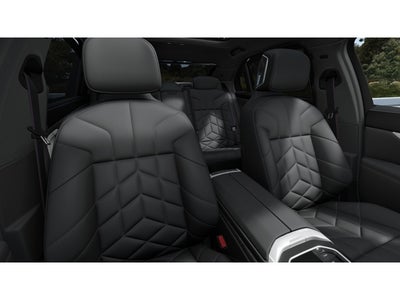 2026 BMW 750e xDrive Base