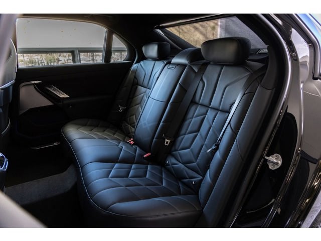 2026 BMW 750e xDrive 750e xDrive