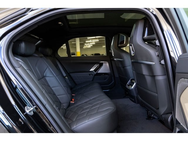 2026 BMW 750e xDrive 750e xDrive