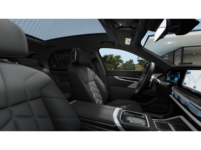 2026 BMW 750e xDrive Base