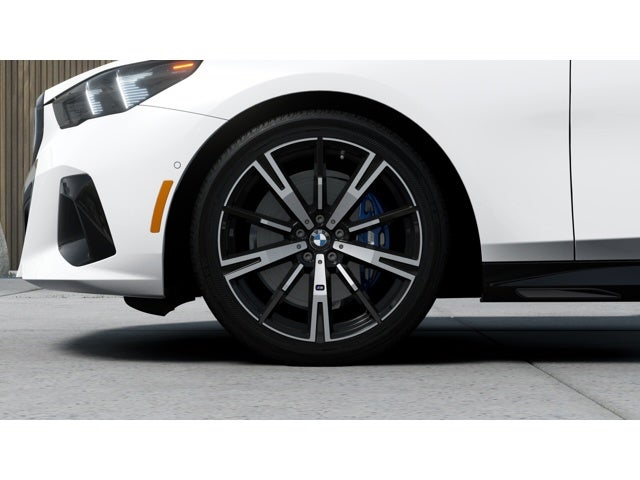 2027 BMW 530i Base
