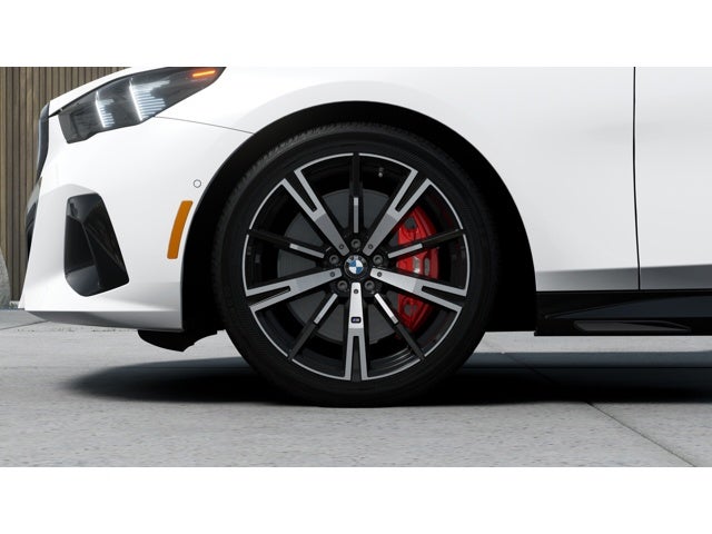 2027 BMW 540i Base