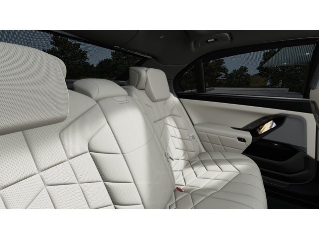 2027 BMW i7 Base