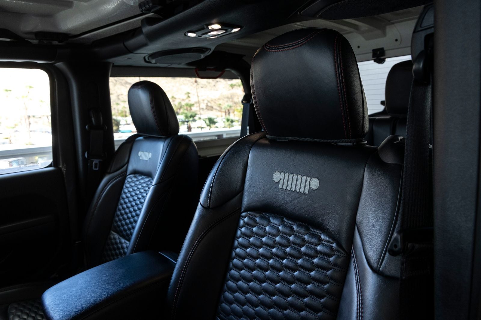 2022 Jeep Wrangler Rubicon - Photo 20