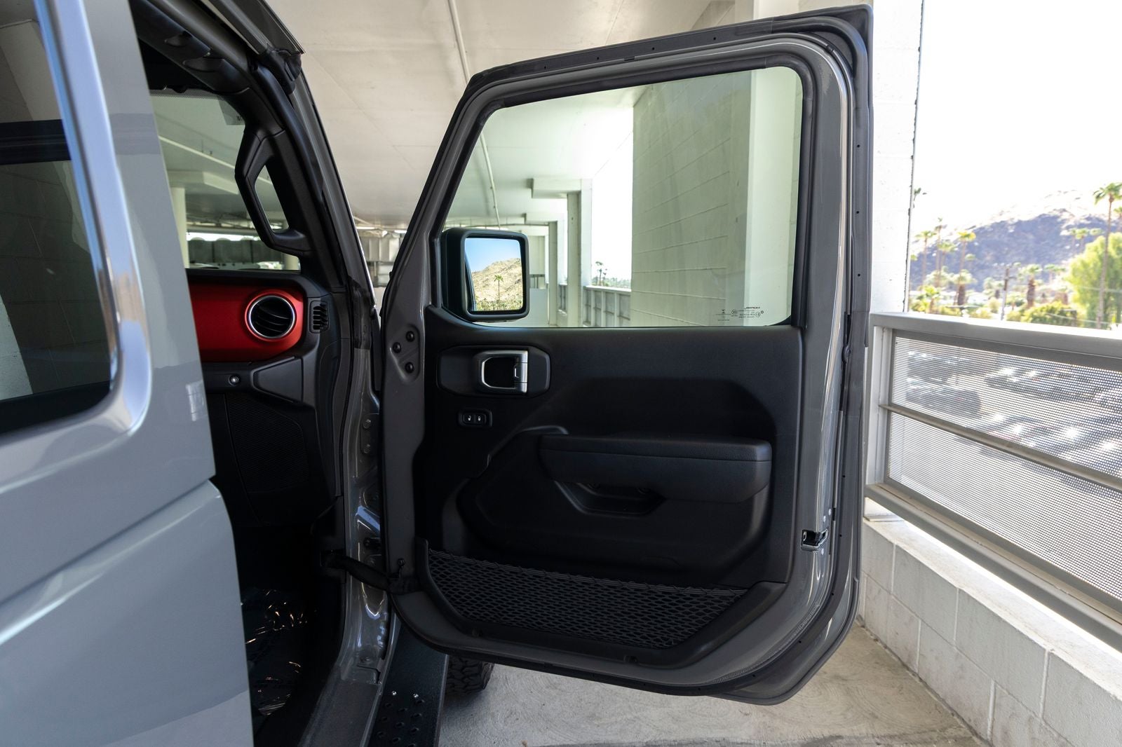 2022 Jeep Wrangler Rubicon - Photo 24