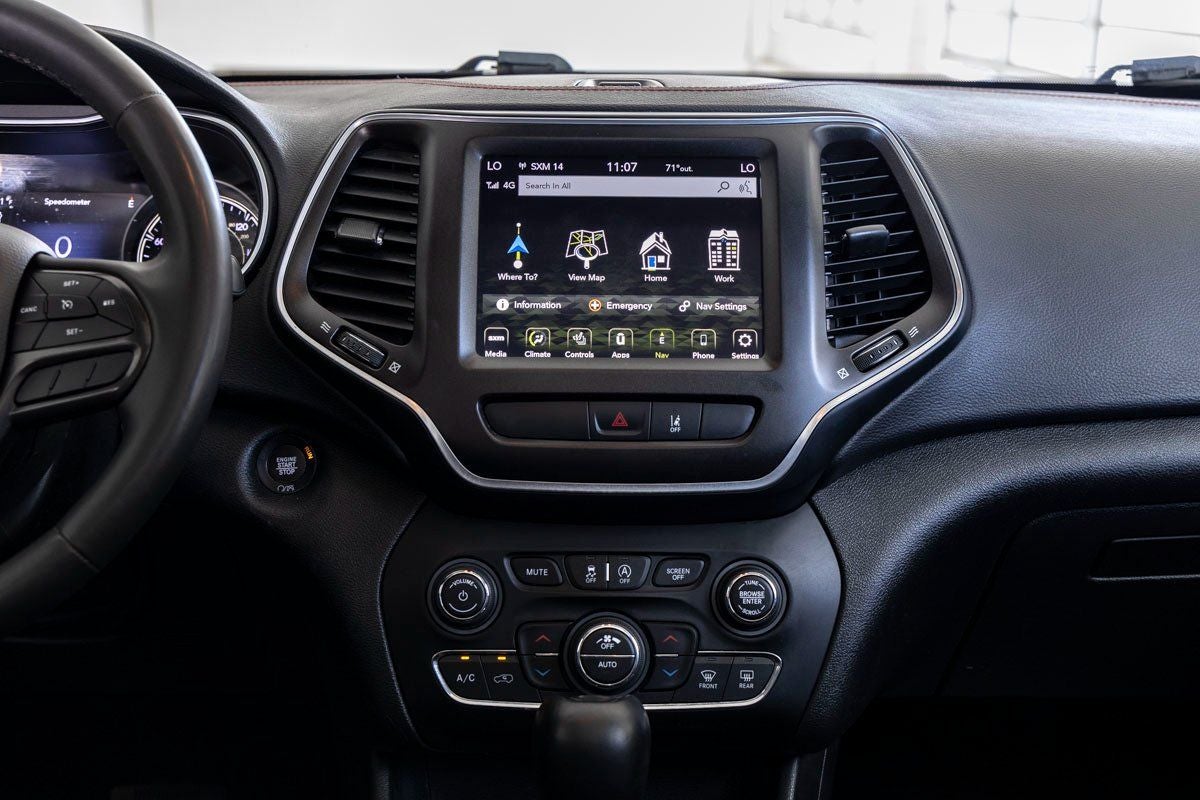 2022 Jeep Cherokee Trailhawk