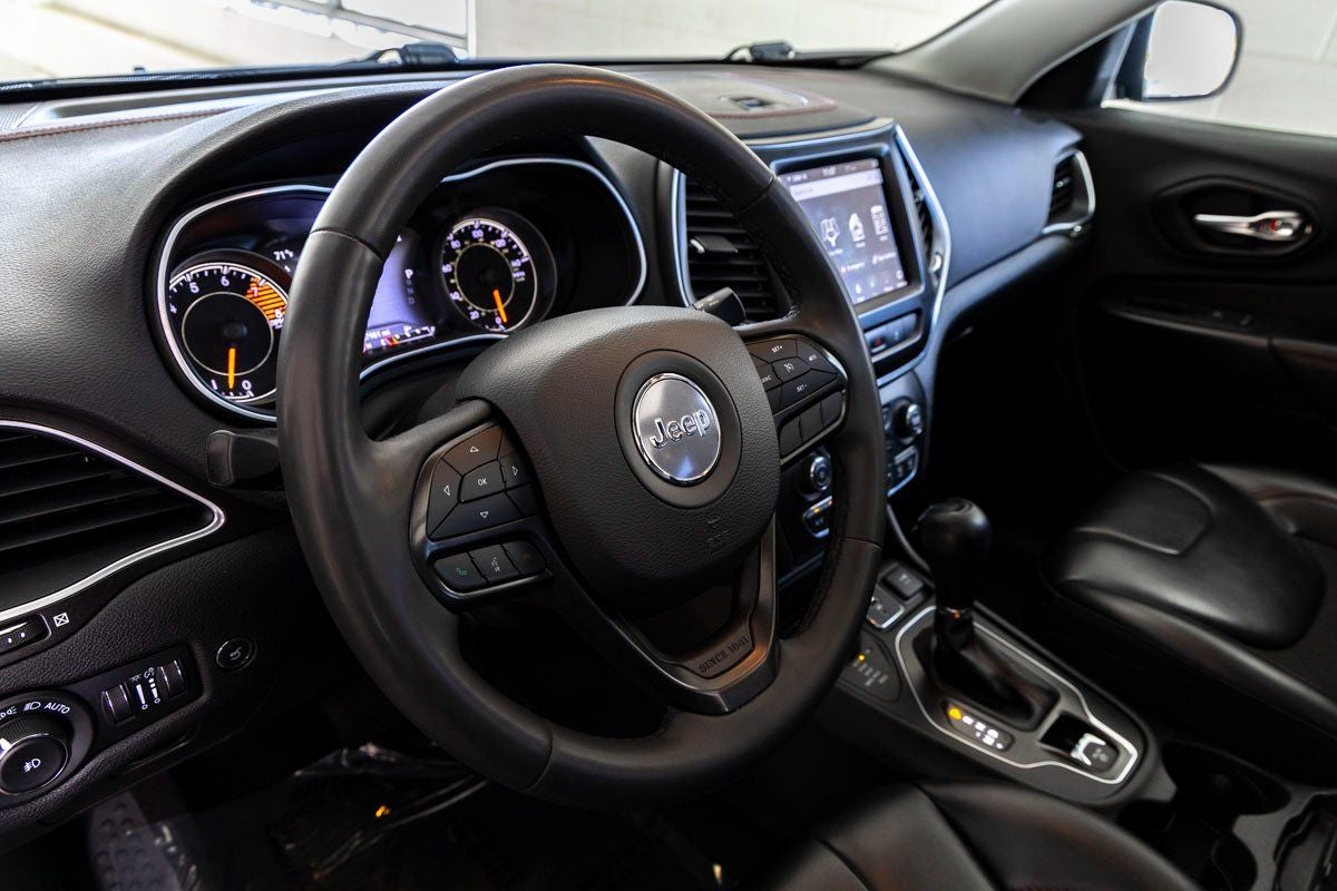 2022 Jeep Cherokee Trailhawk