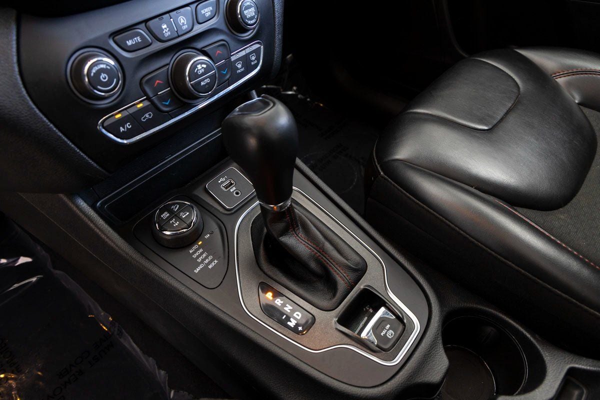 2022 Jeep Cherokee Trailhawk