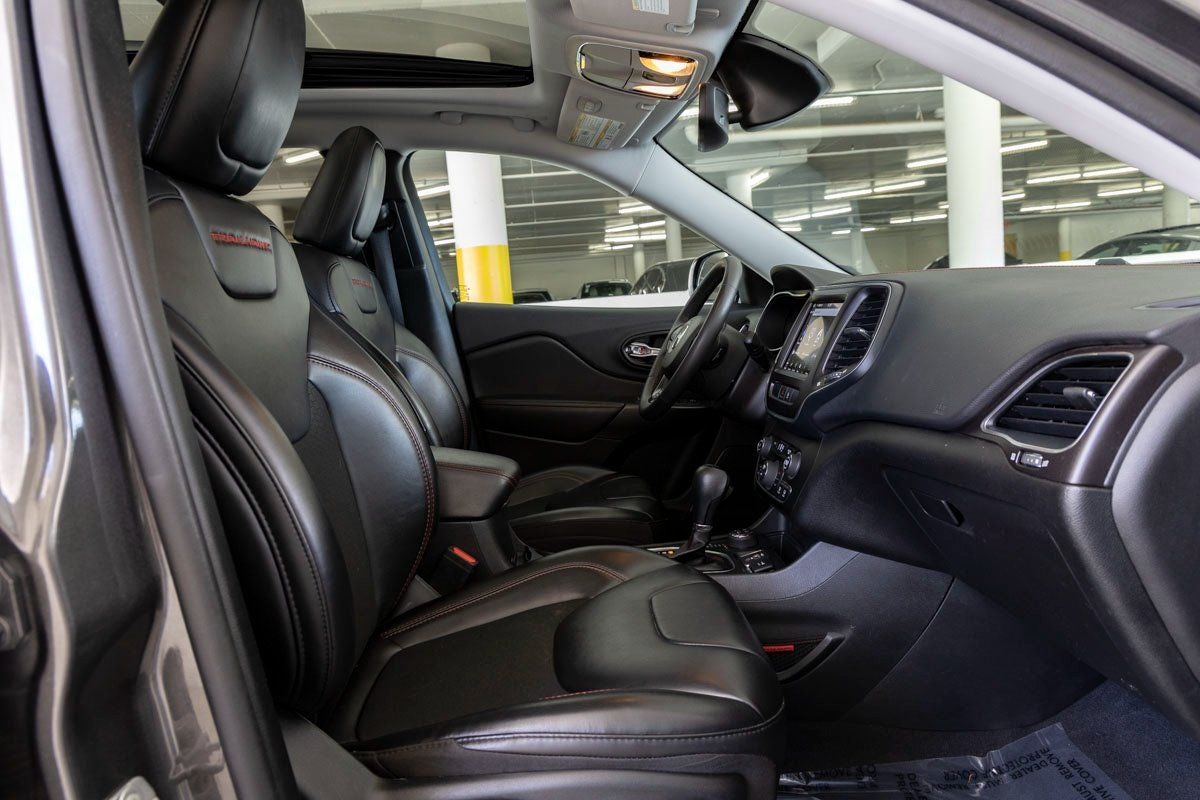 2022 Jeep Cherokee Trailhawk