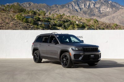 2023 Jeep Grand Cherokee Altitude