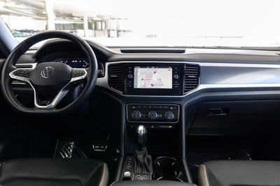 2022 Volkswagen Atlas Cross Sport 3.6L V6 SEL Premium R-Line