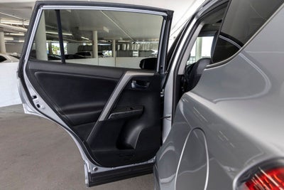 2017 Toyota RAV4 Platinum