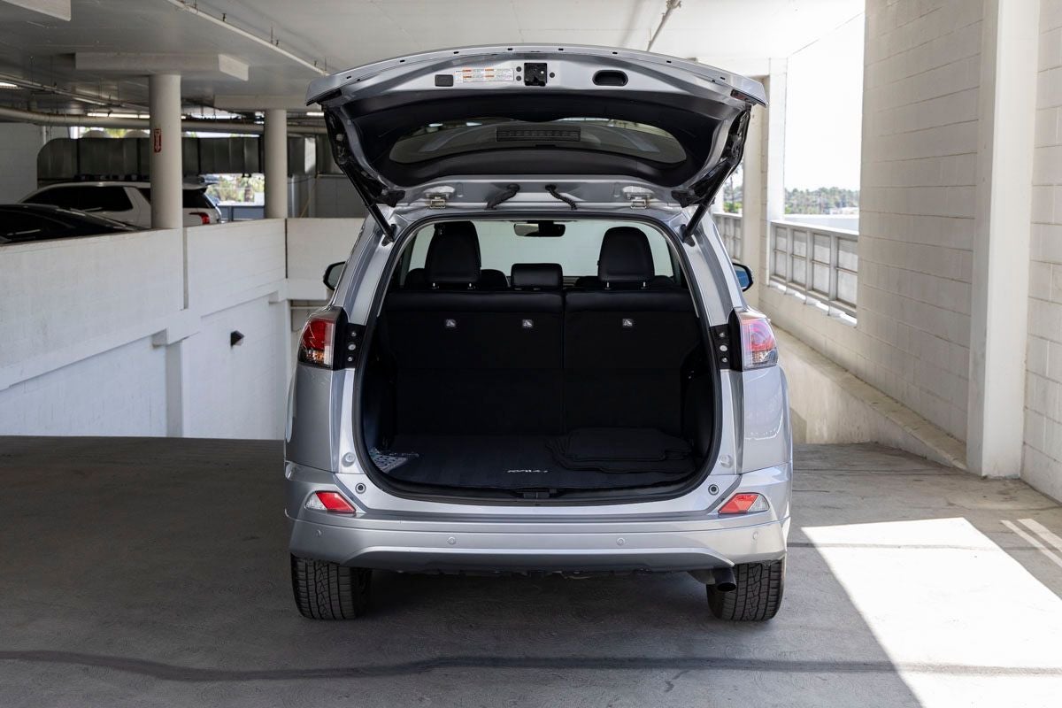 2017 Toyota RAV4 Platinum