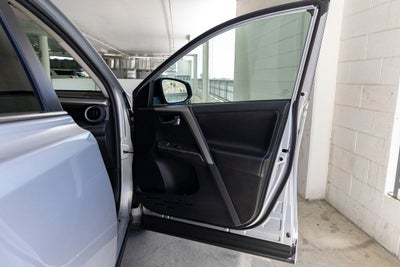 2017 Toyota RAV4 Platinum