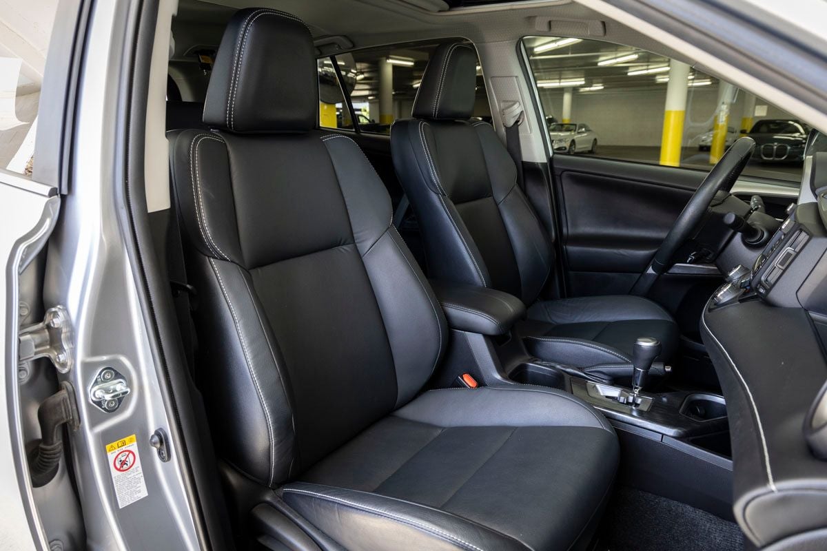 2017 Toyota RAV4 Platinum