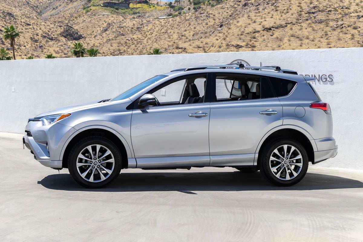 2017 Toyota RAV4 Platinum